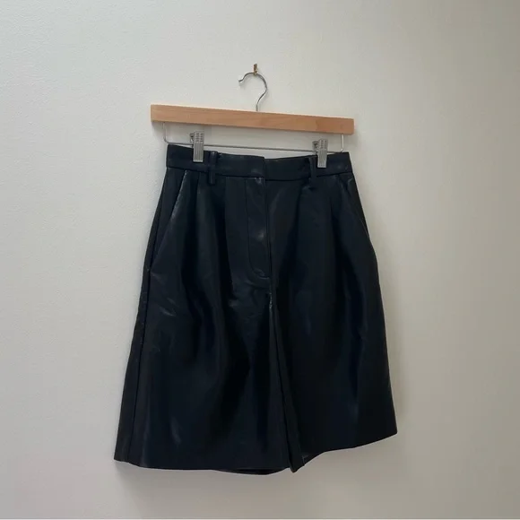 Aritzia Wilfred Limerick Short - Picture 4 of 7